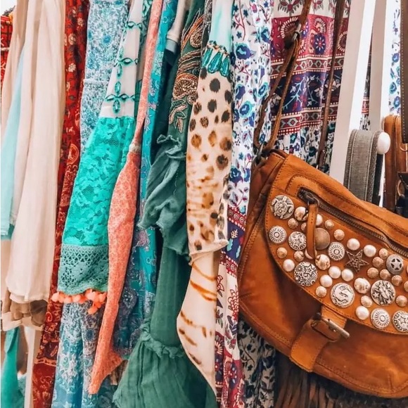 Hi I’m Bean (Brittany) - Picture 1 of 1